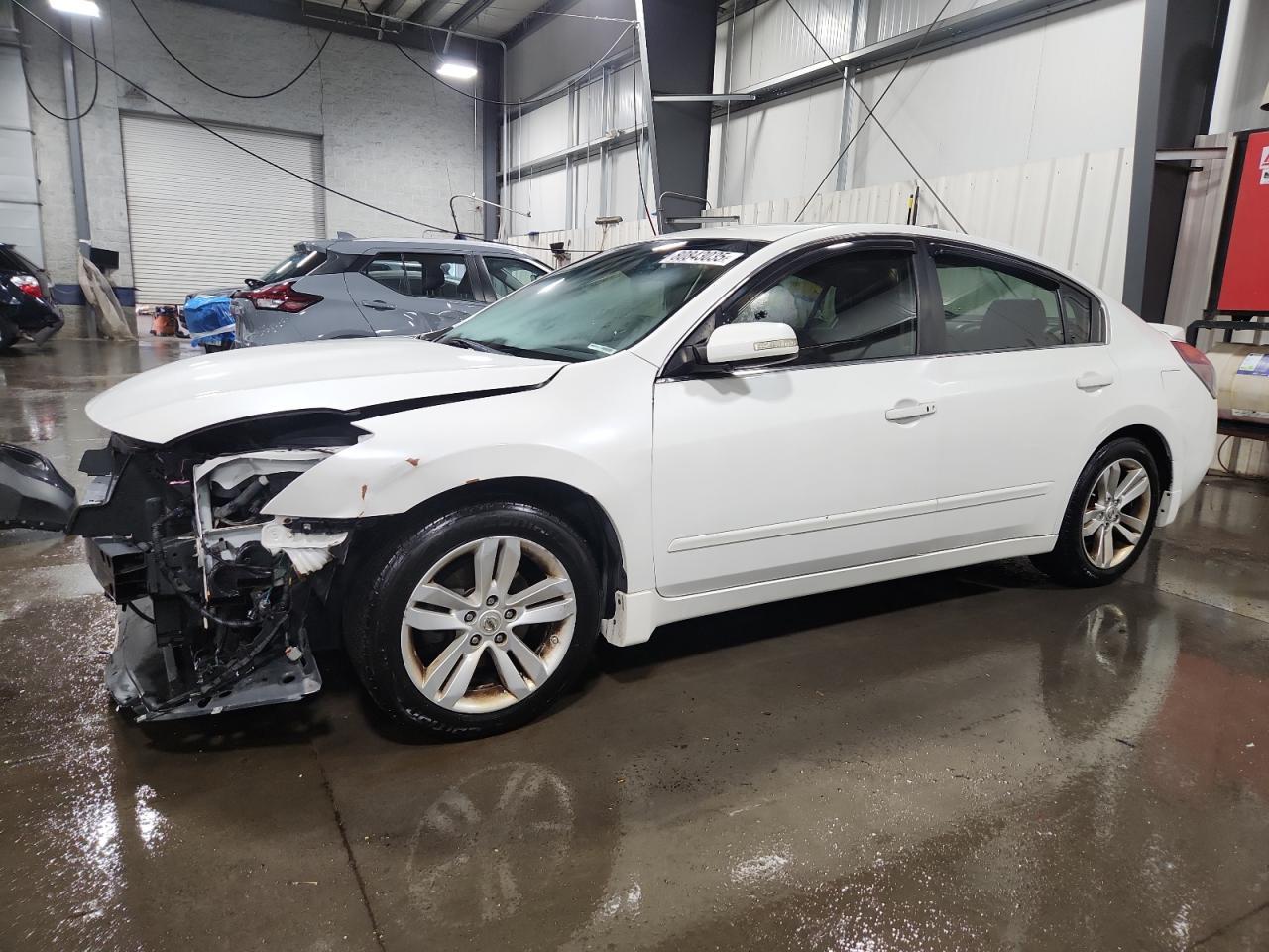 2012 NISSAN ALTIMA