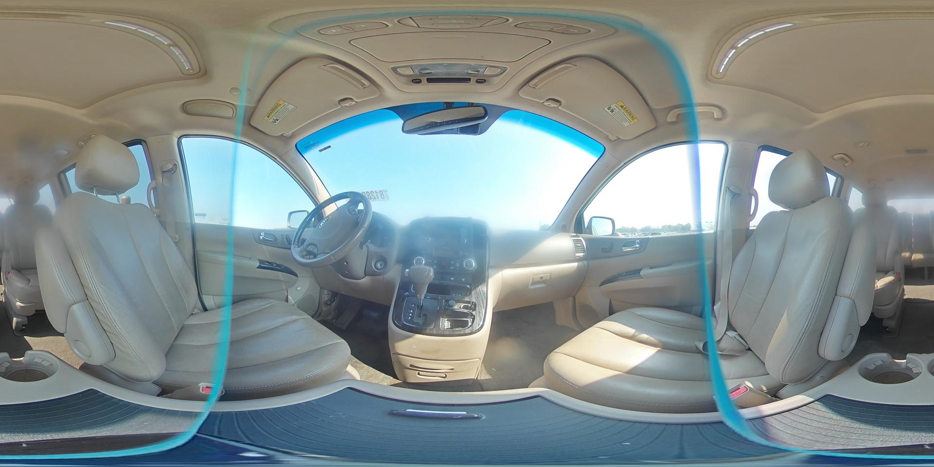 2014 KIA SEDONA