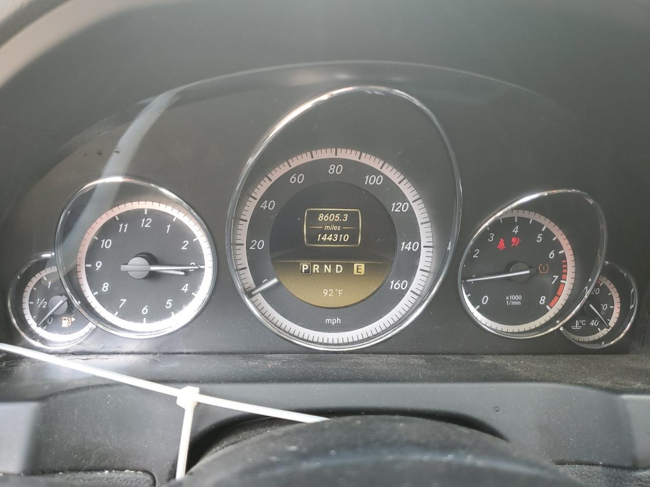 2012 MERCEDES-BENZ E-Class