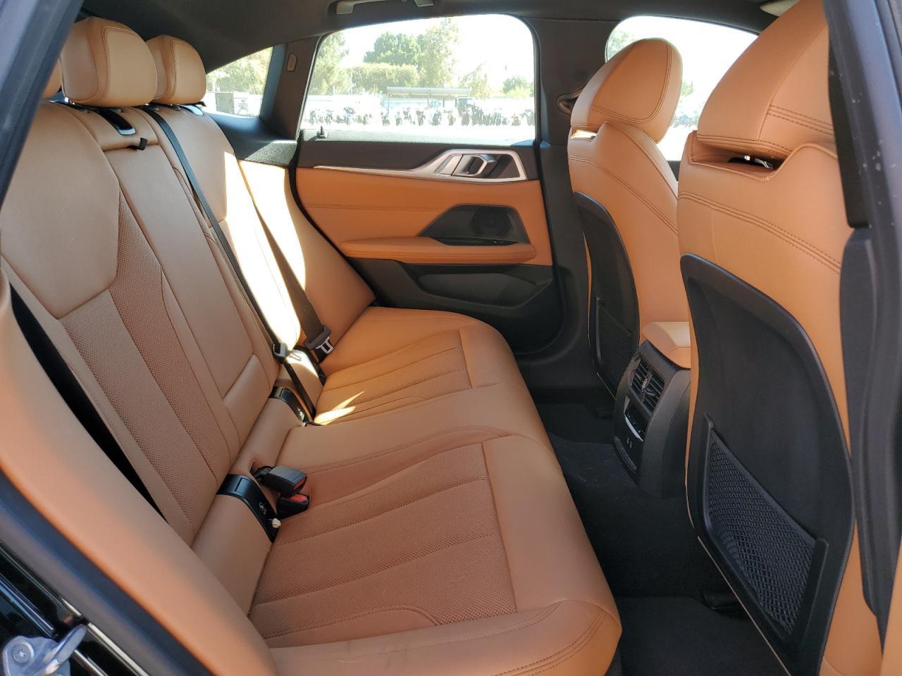 2024 BMW i4