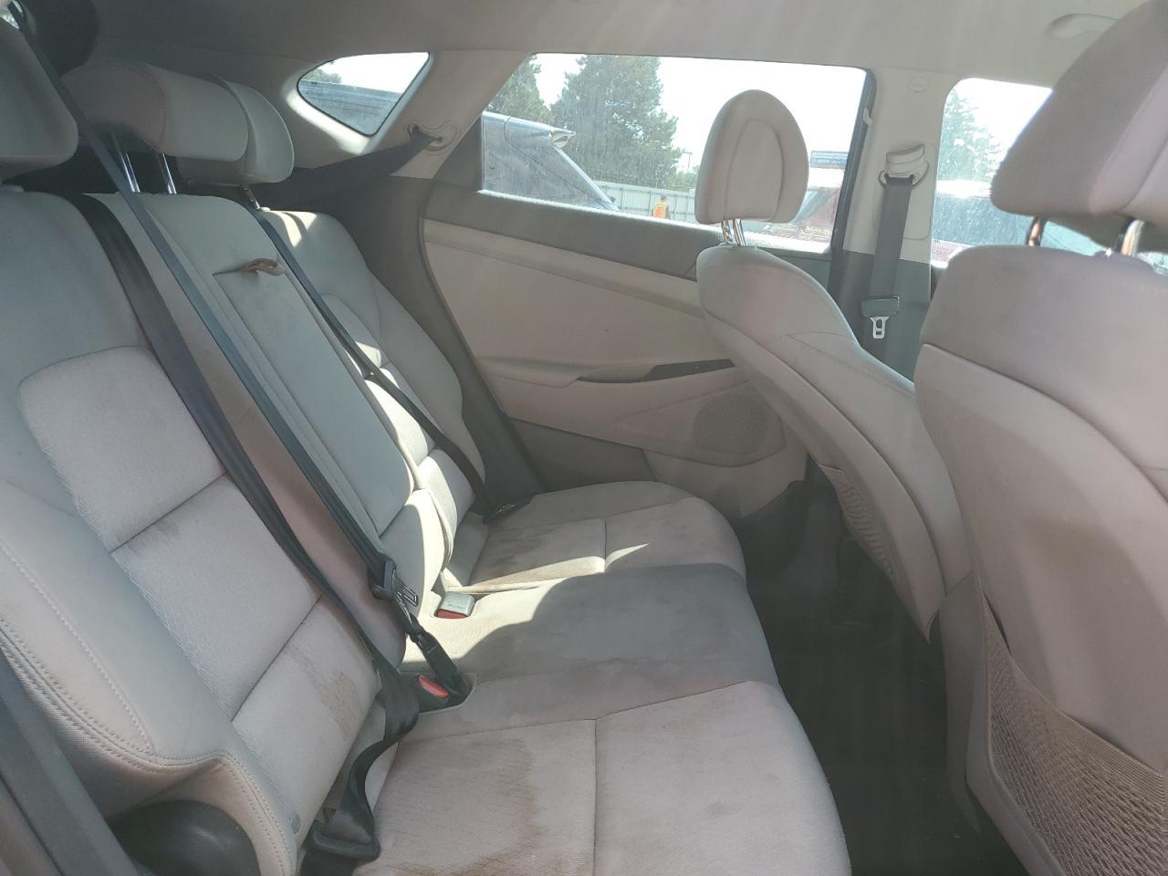 2016 HYUNDAI TUCSON