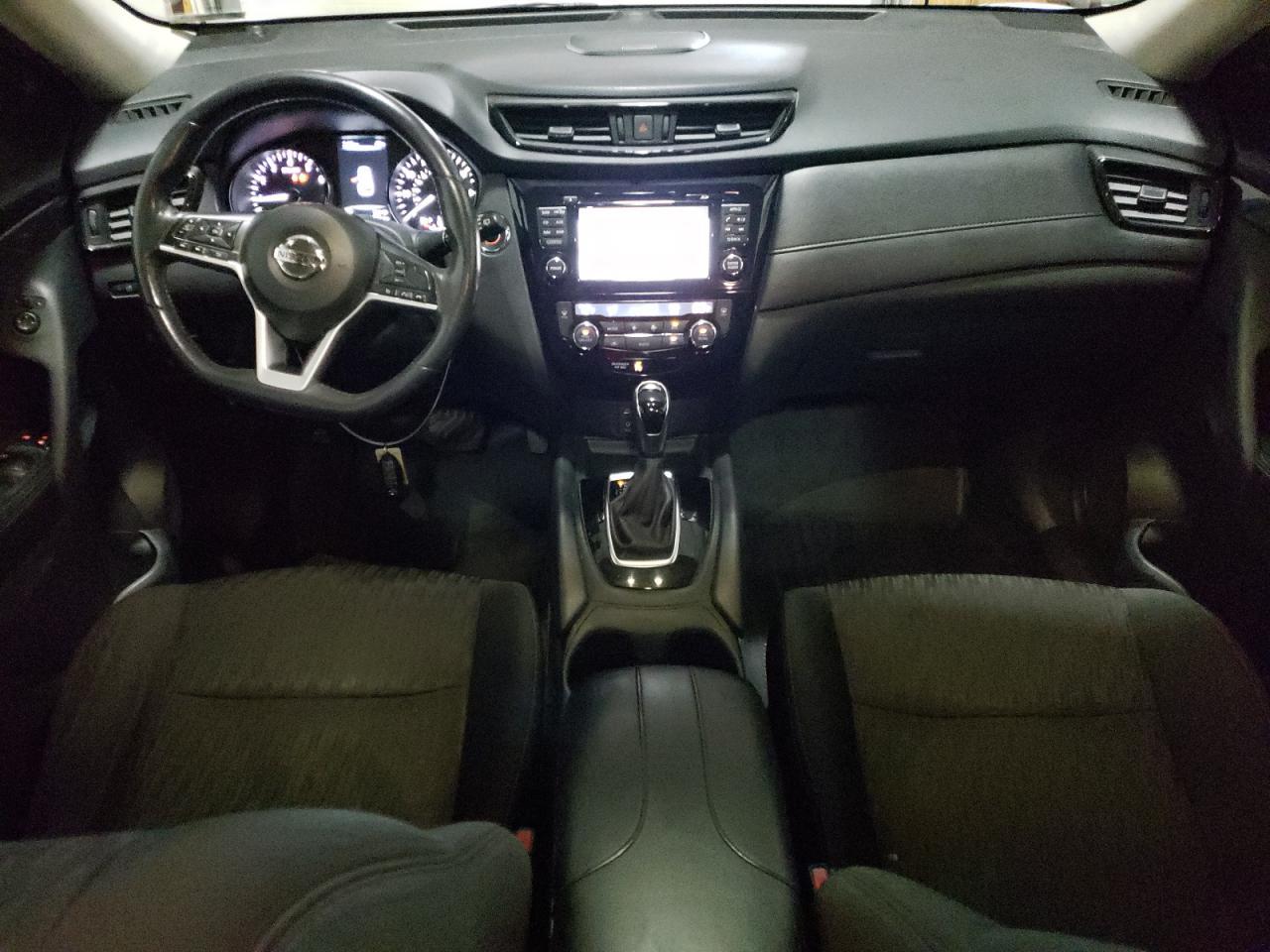 2017 NISSAN ROGUE