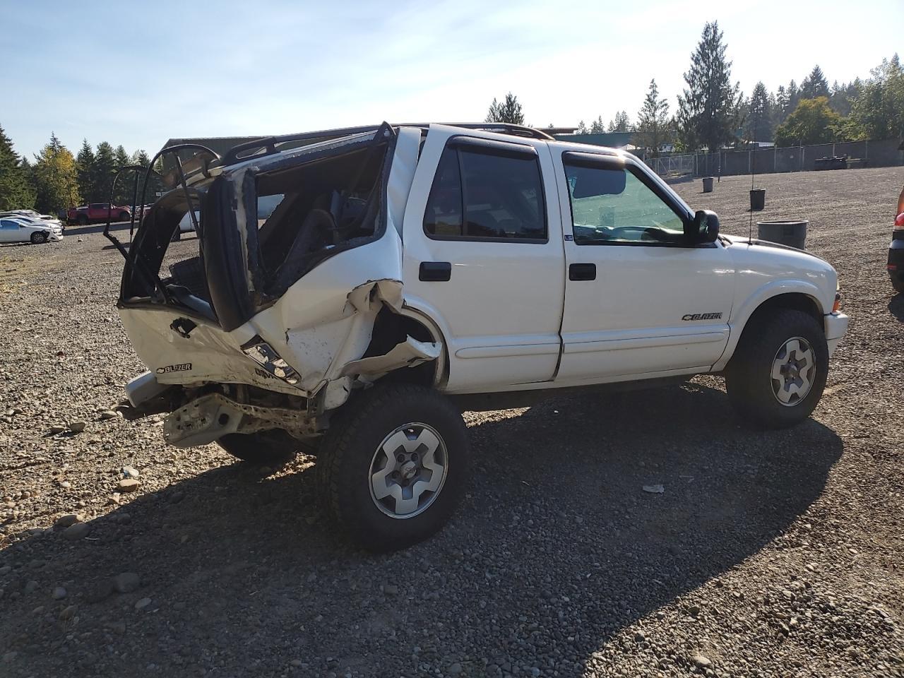 2002 CHEVROLET BLAZER