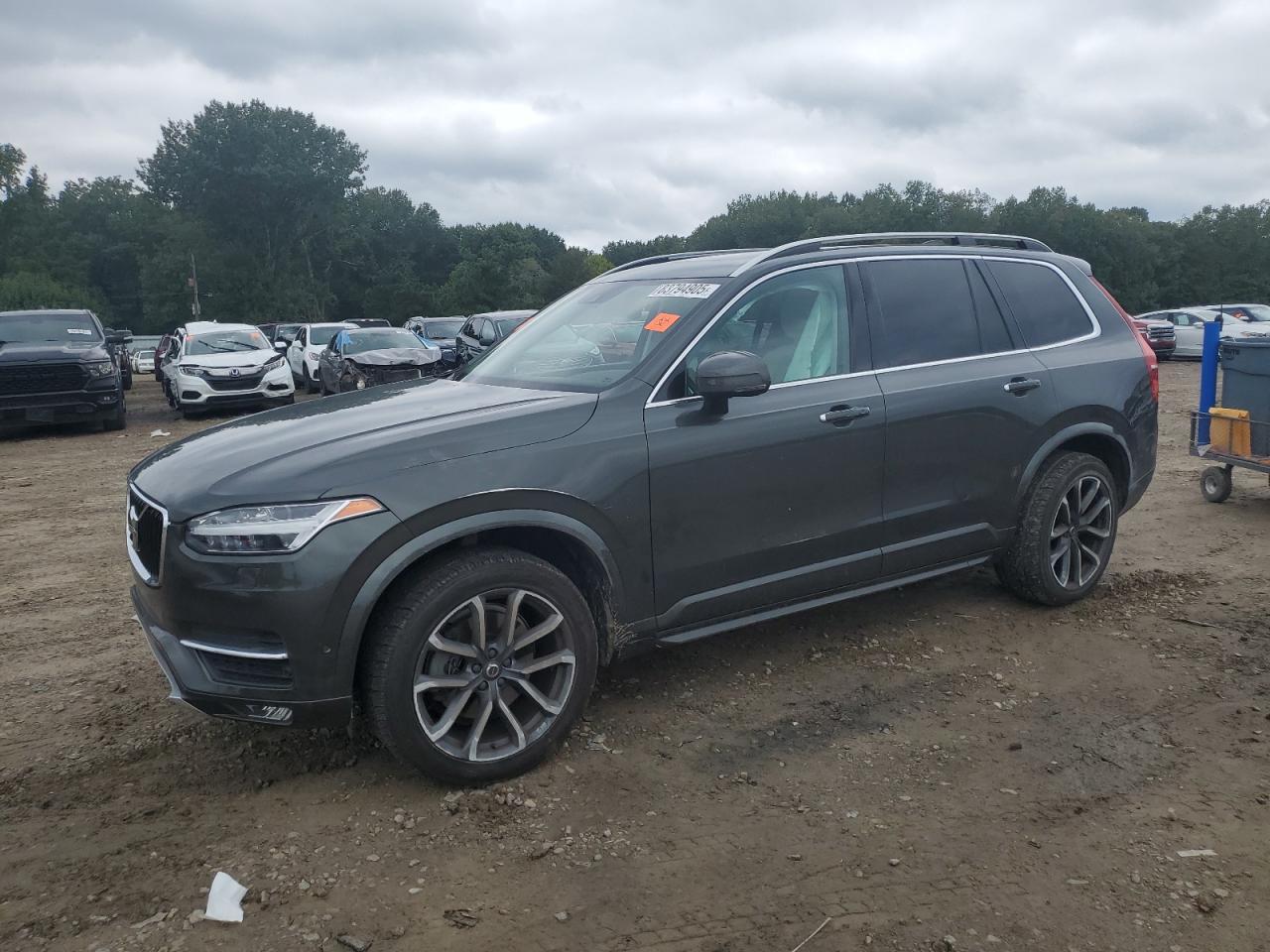 2018 VOLVO XC90