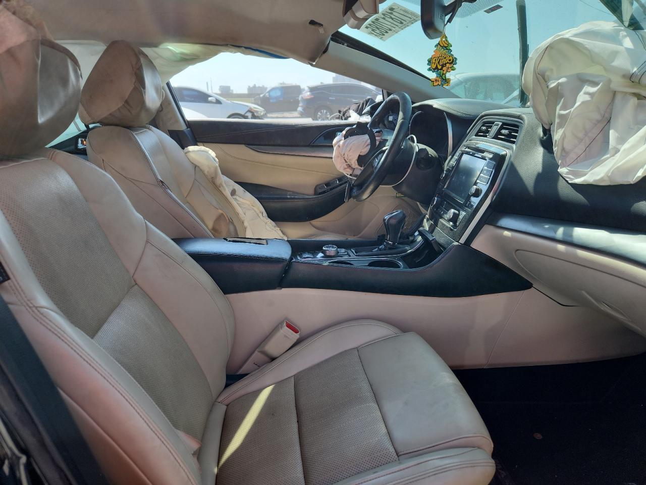 2018 NISSAN Maxima