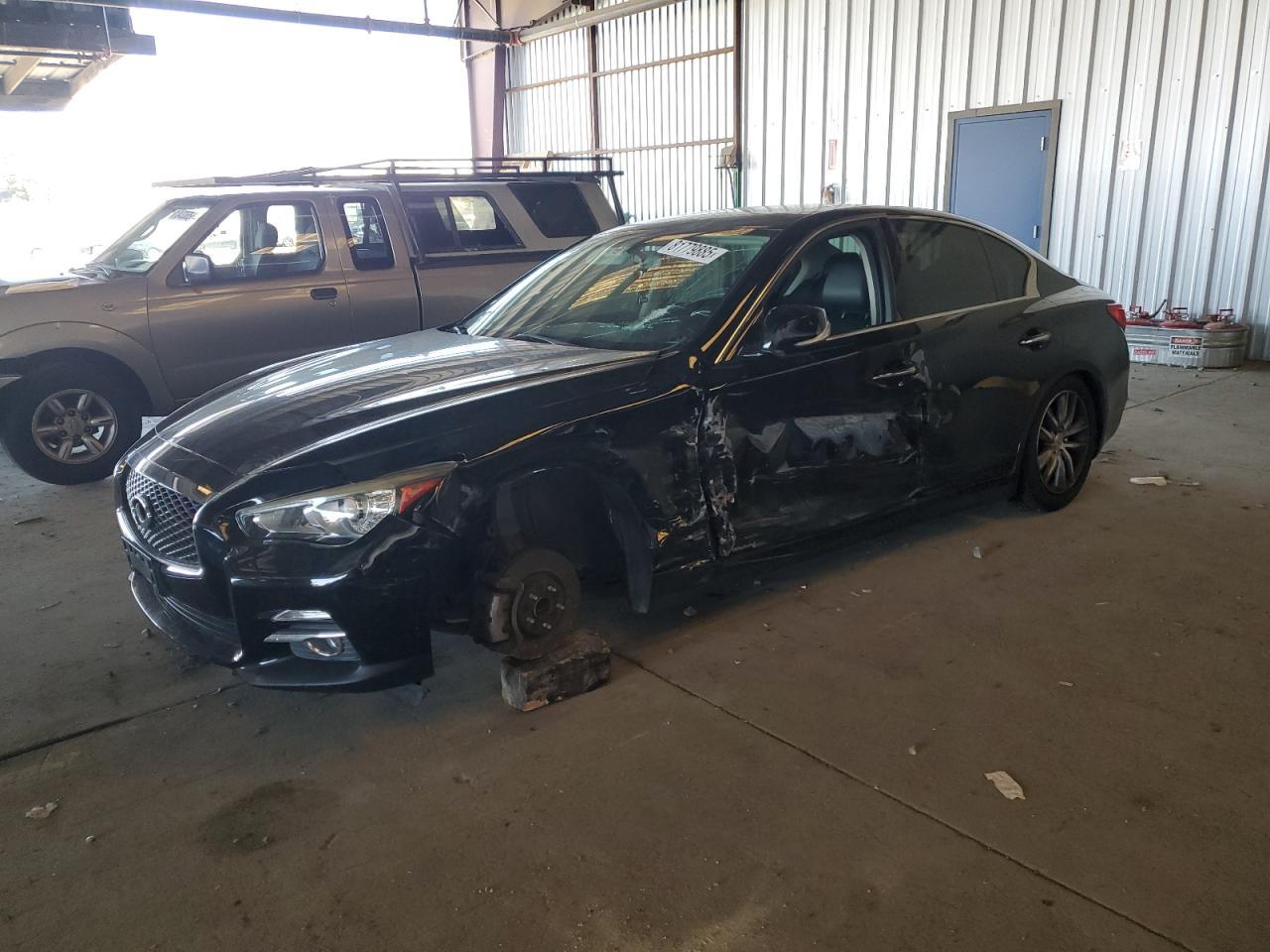2016 INFINITI Q50