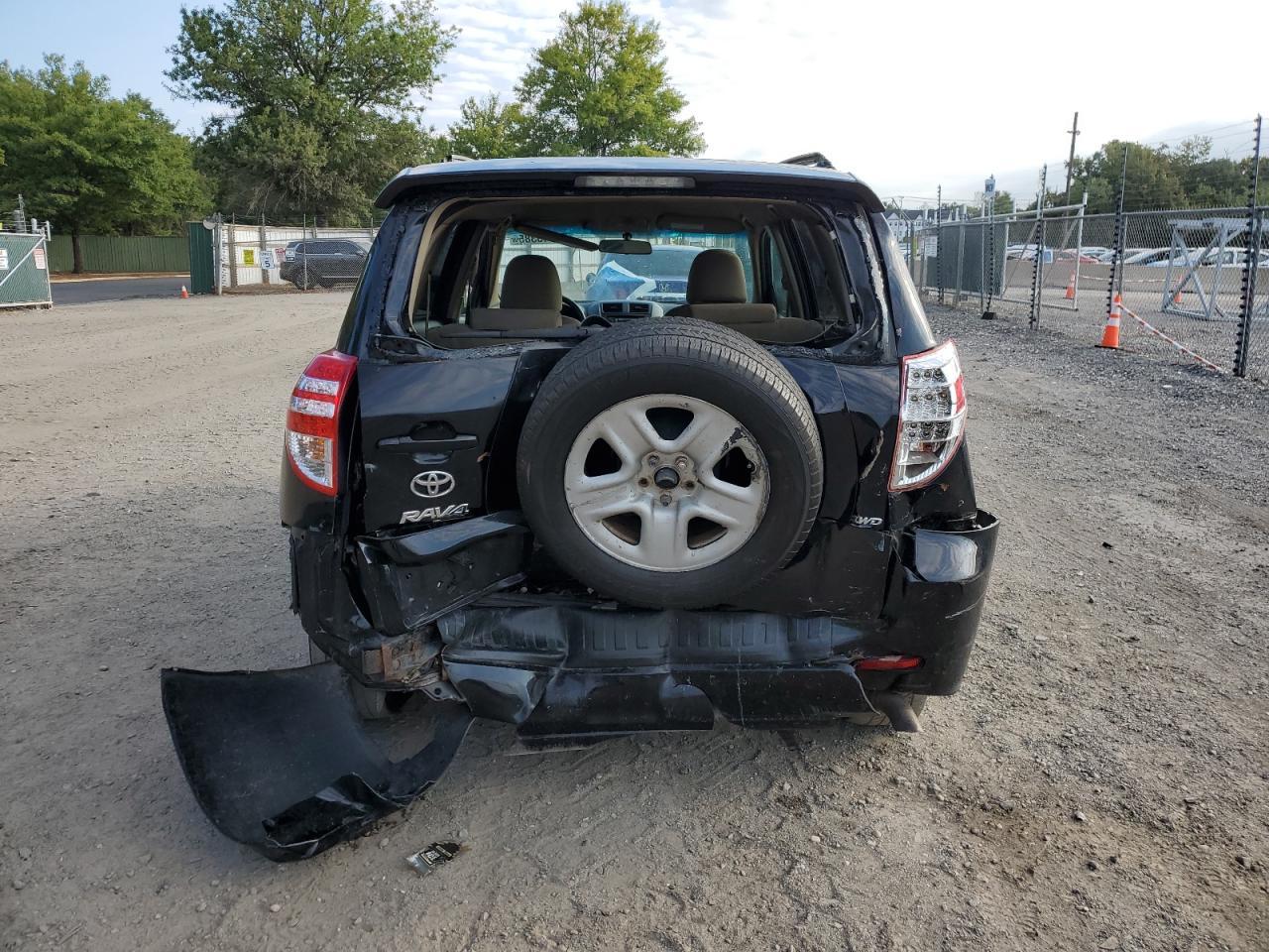 2011 TOYOTA RAV4