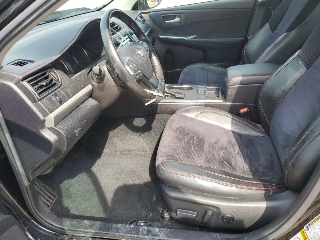 2015 TOYOTA CAMRY