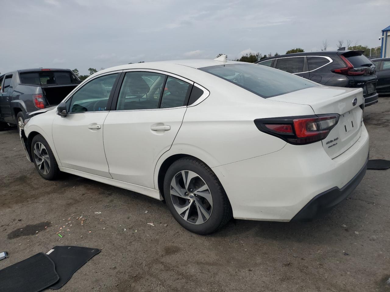 2022 SUBARU Legacy