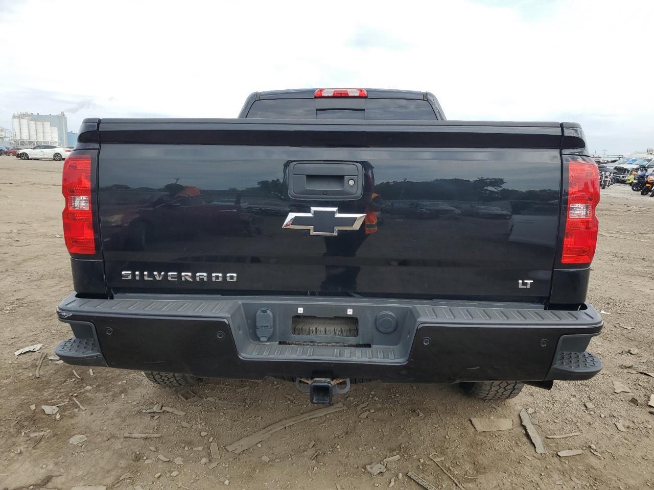 2018 CHEVROLET Silverado