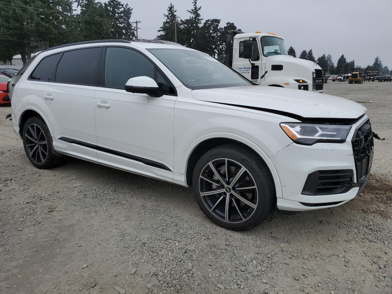 2022 AUDI Q7
