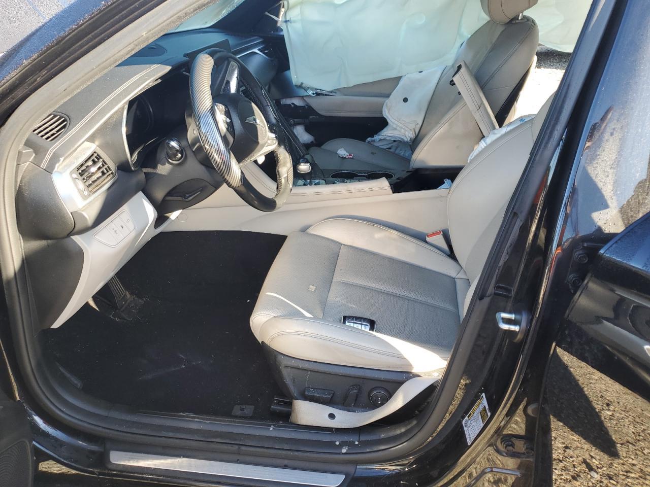2023 GENESIS G70