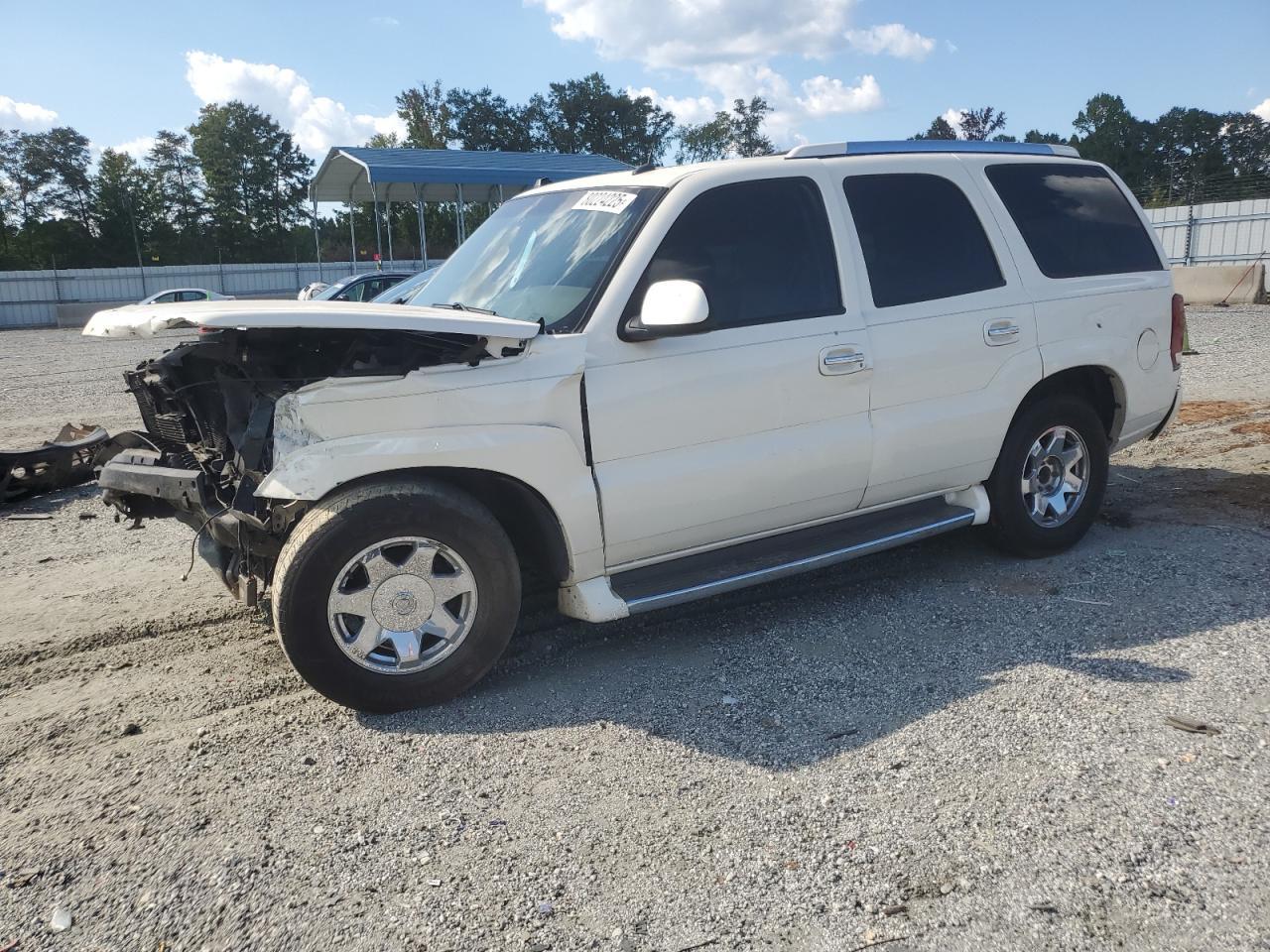 2004 CADILLAC ESCALADE