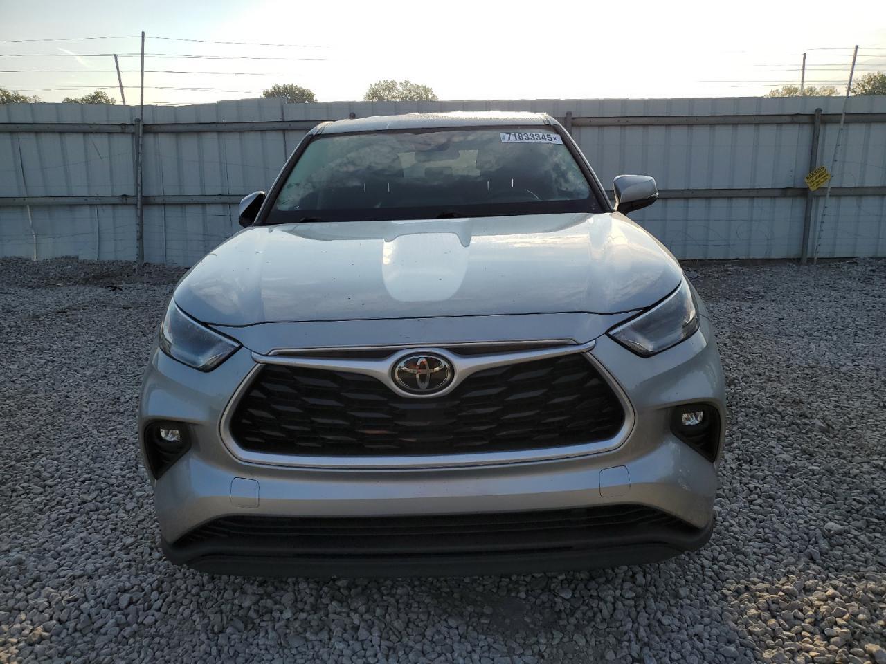2021 TOYOTA HIGHLANDER