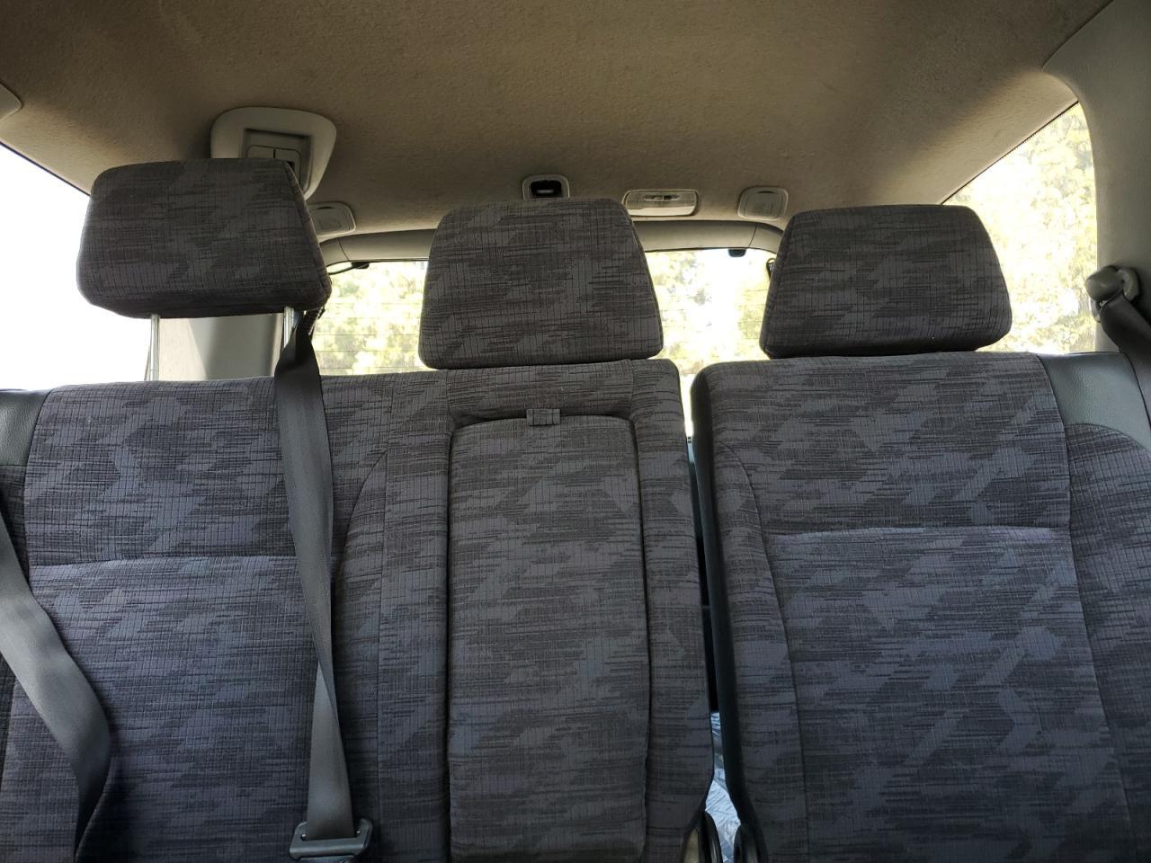 2004 HONDA CR-V