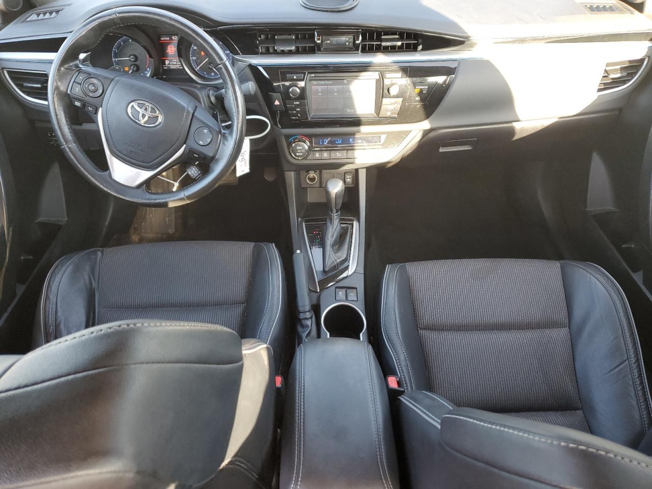 2015 TOYOTA COROLLA