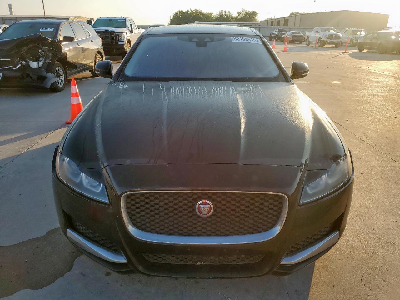 2018 JAGUAR XF