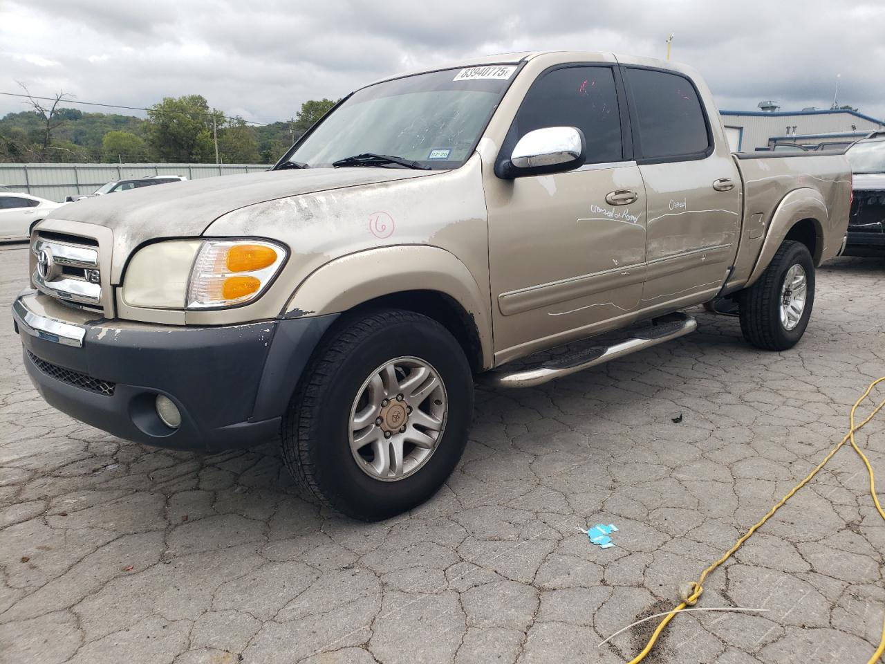 2004 TOYOTA TUNDRA