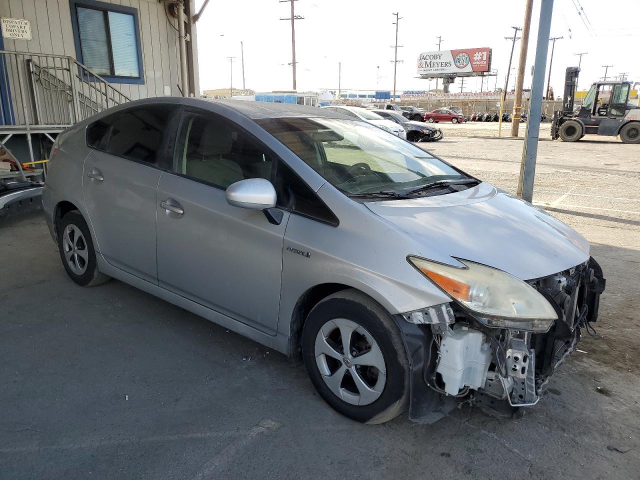 2015 TOYOTA PRIUS