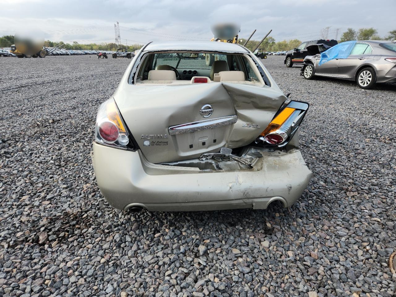 2010 NISSAN ALTIMA