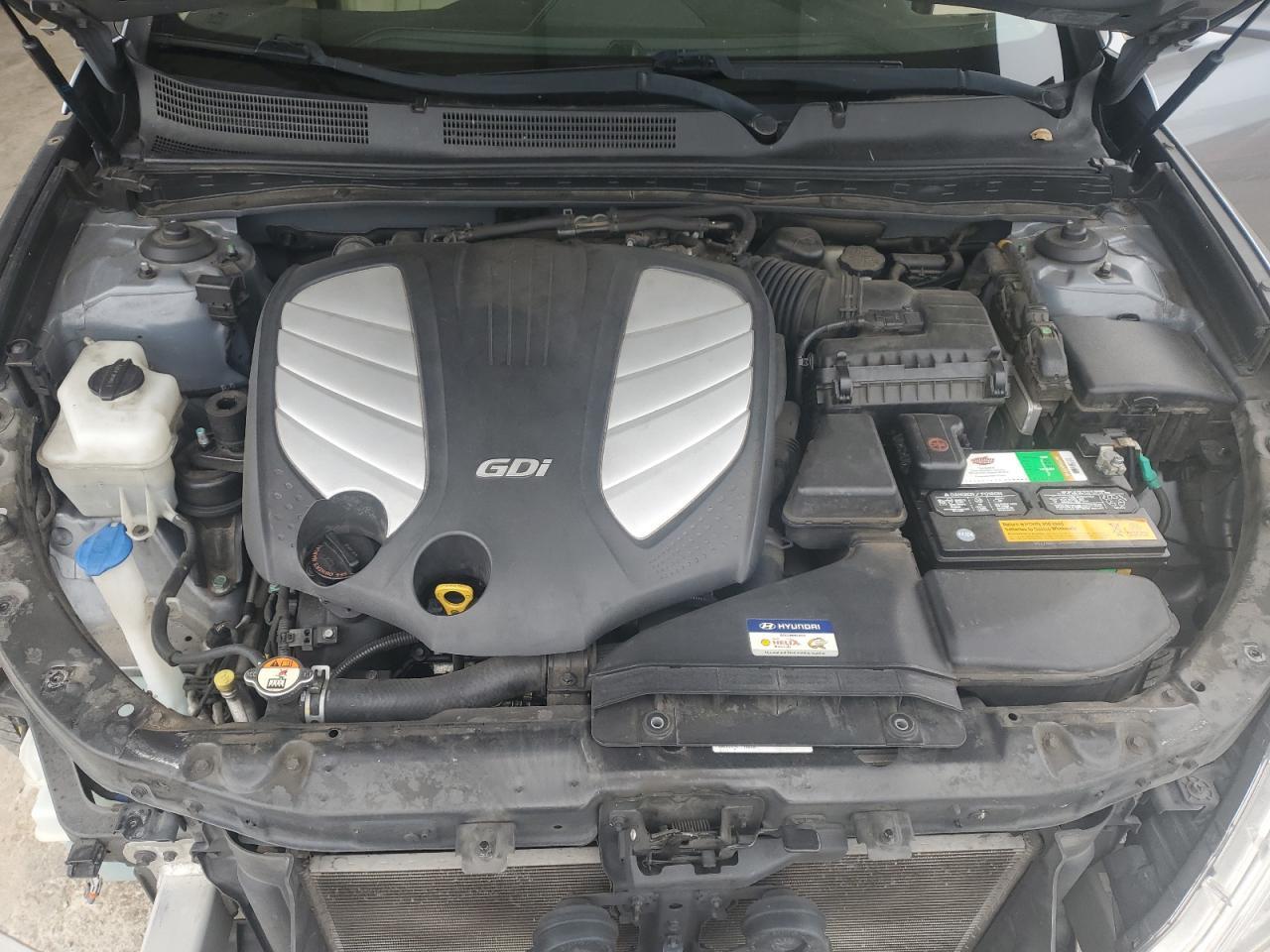 2016 HYUNDAI Azera