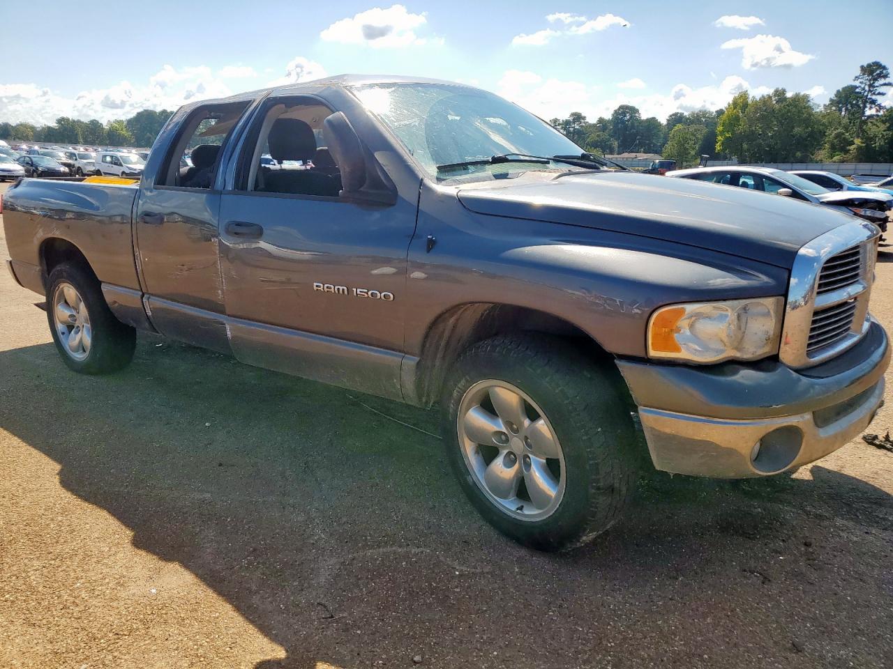 2004 DODGE RAM 1500