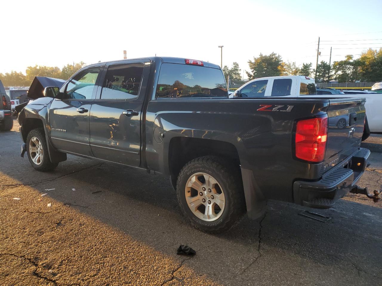 2018 CHEVROLET Silverado