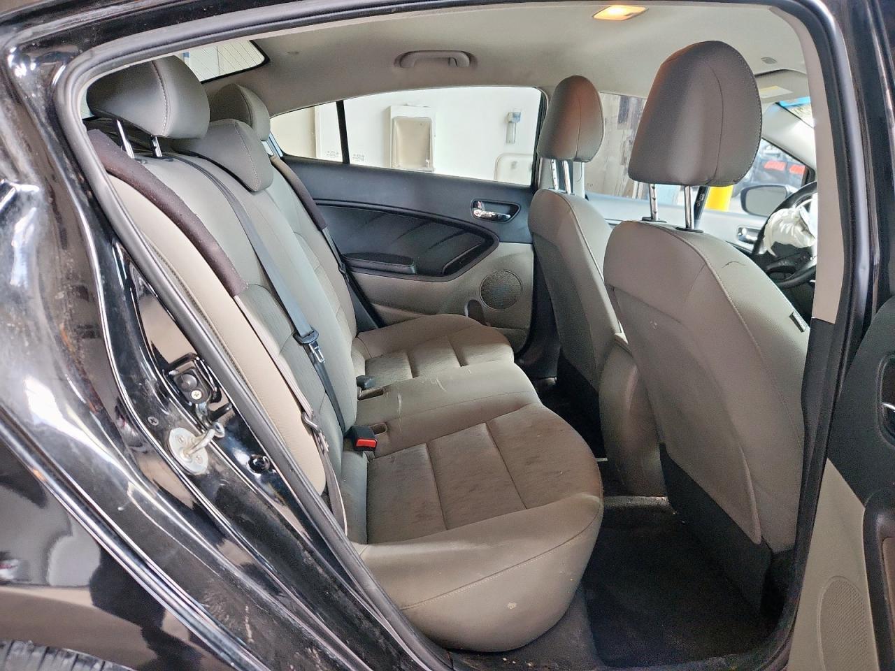 2015 KIA FORTE