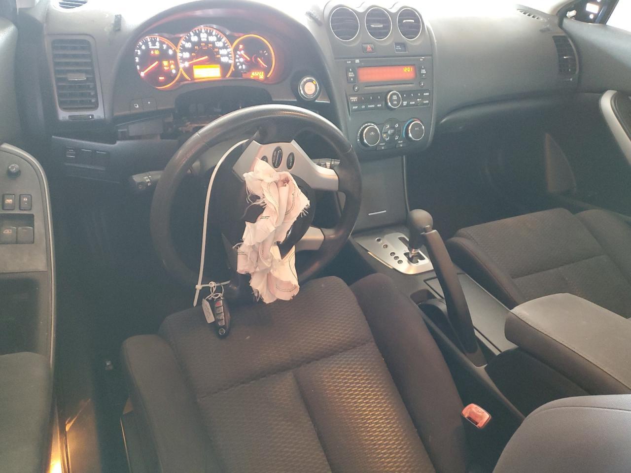 2009 NISSAN ALTIMA