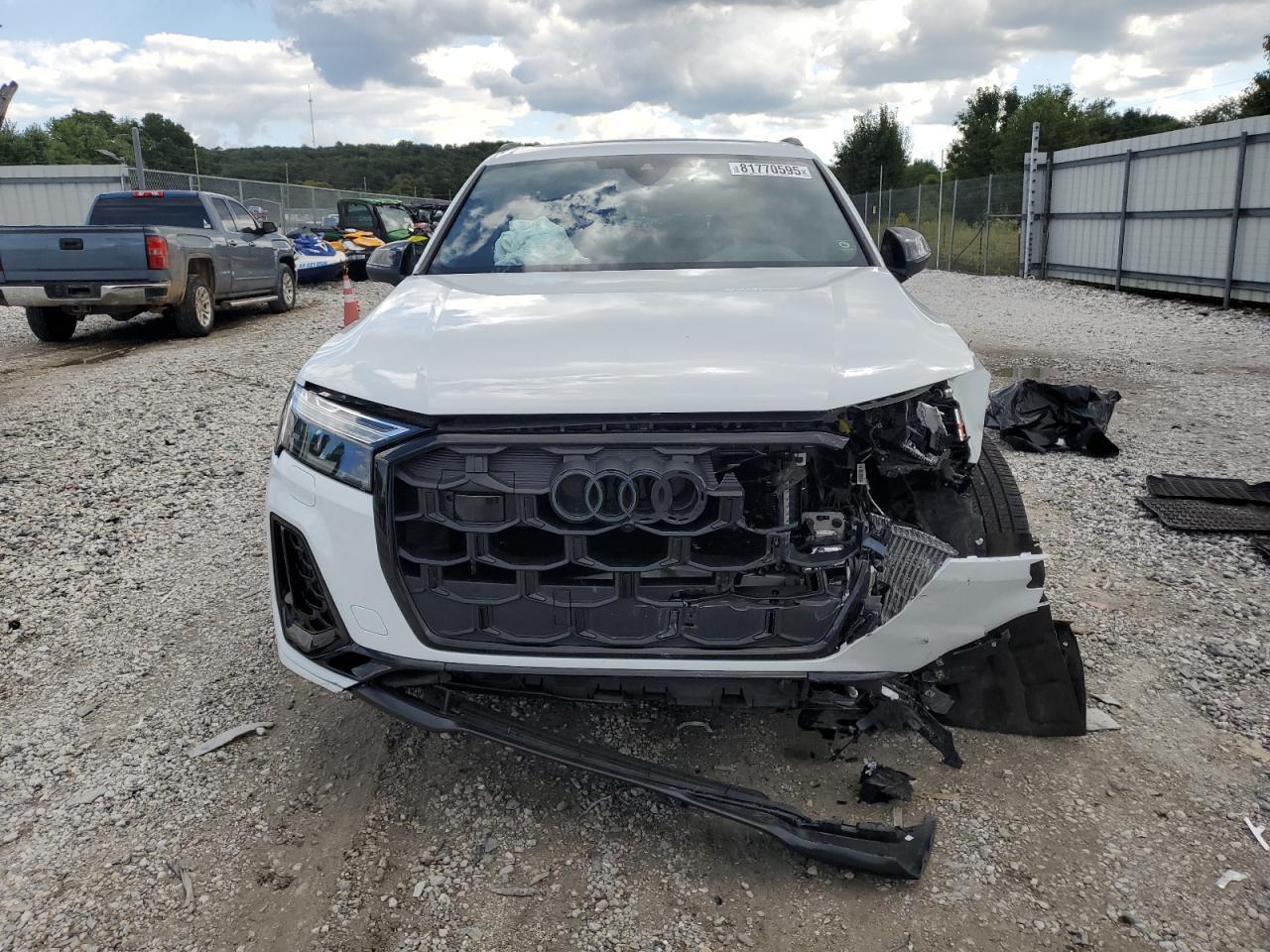 2025 AUDI SQ7