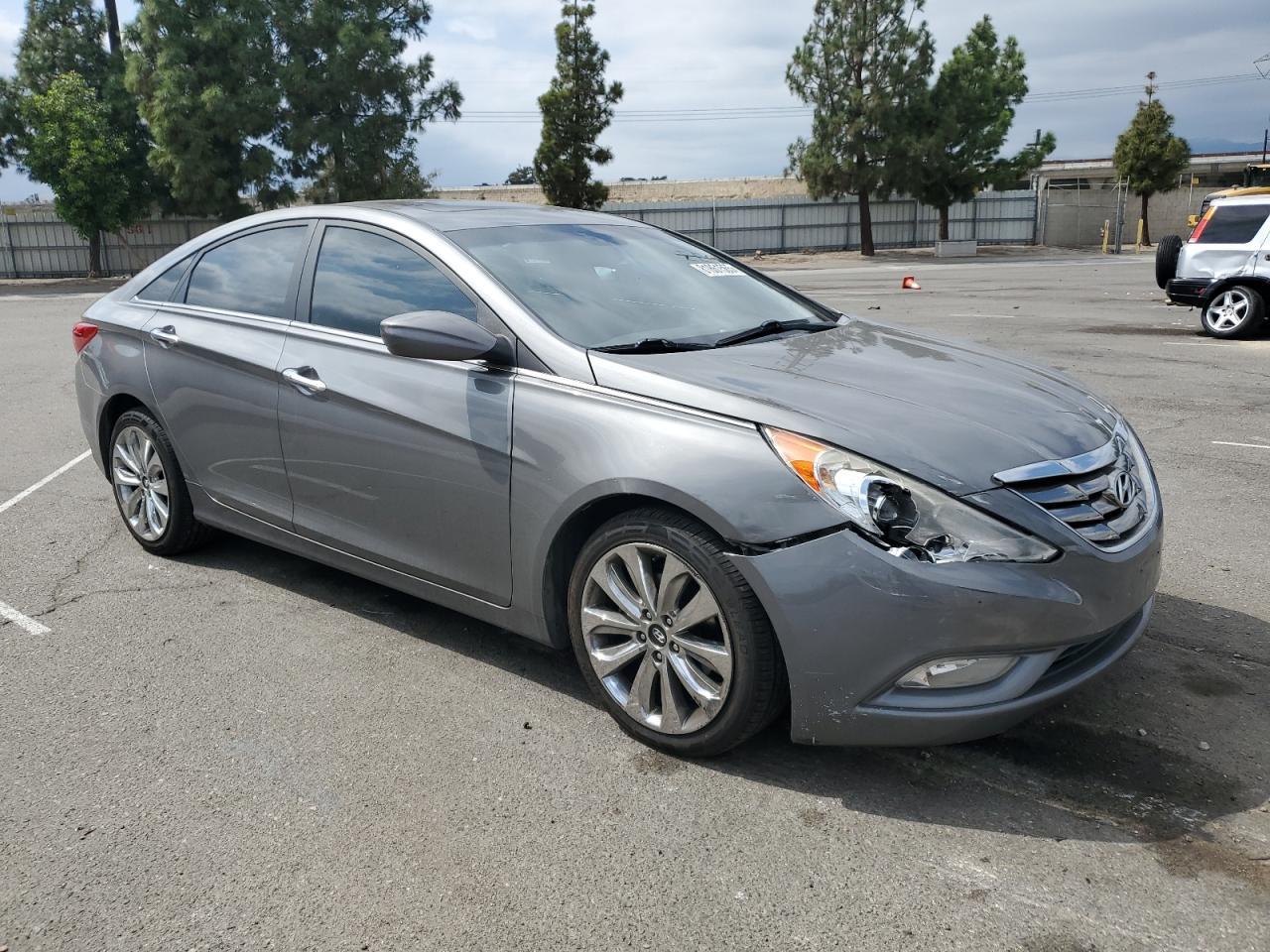 2011 HYUNDAI SONATA