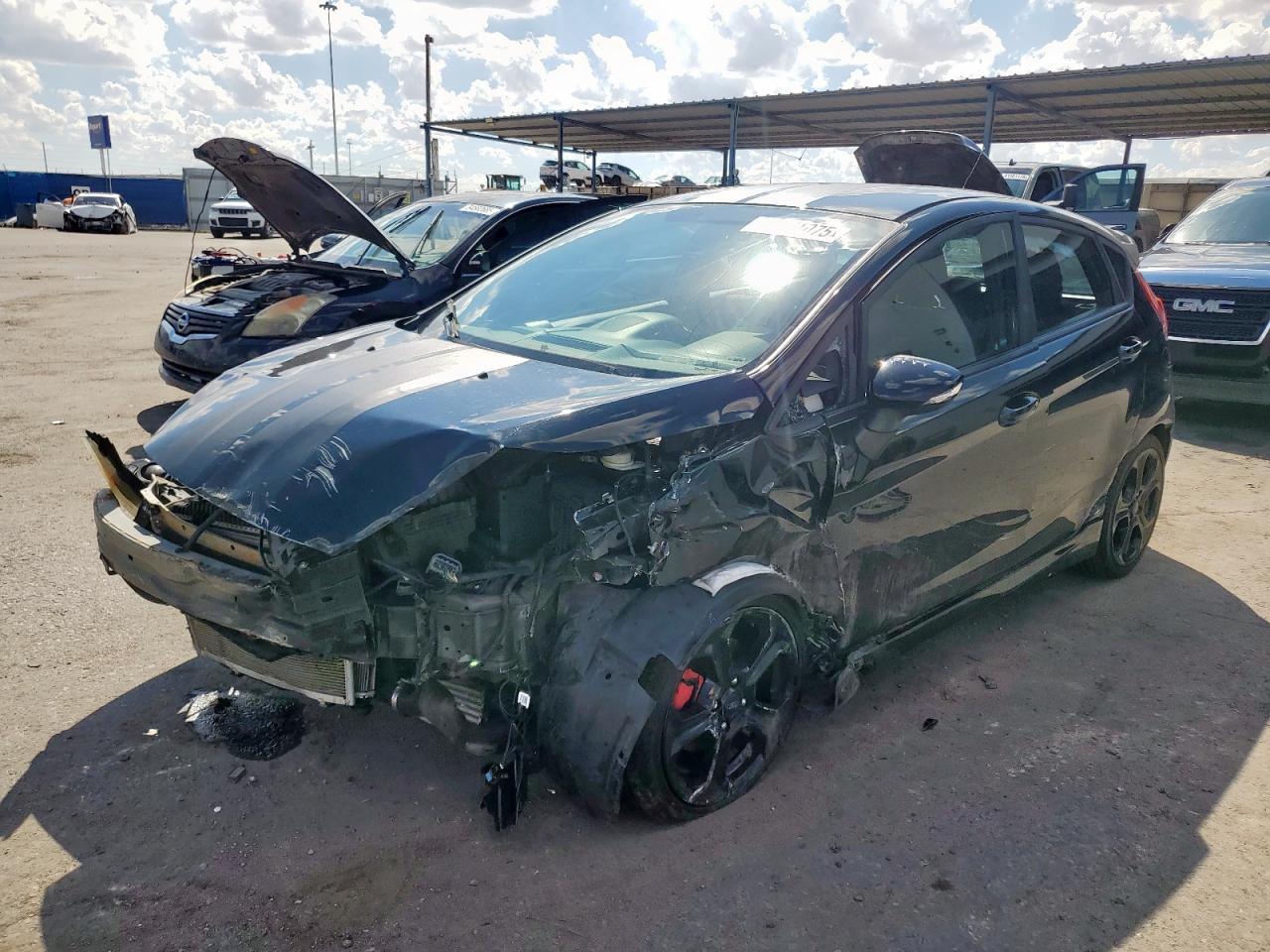 2016 FORD Fiesta