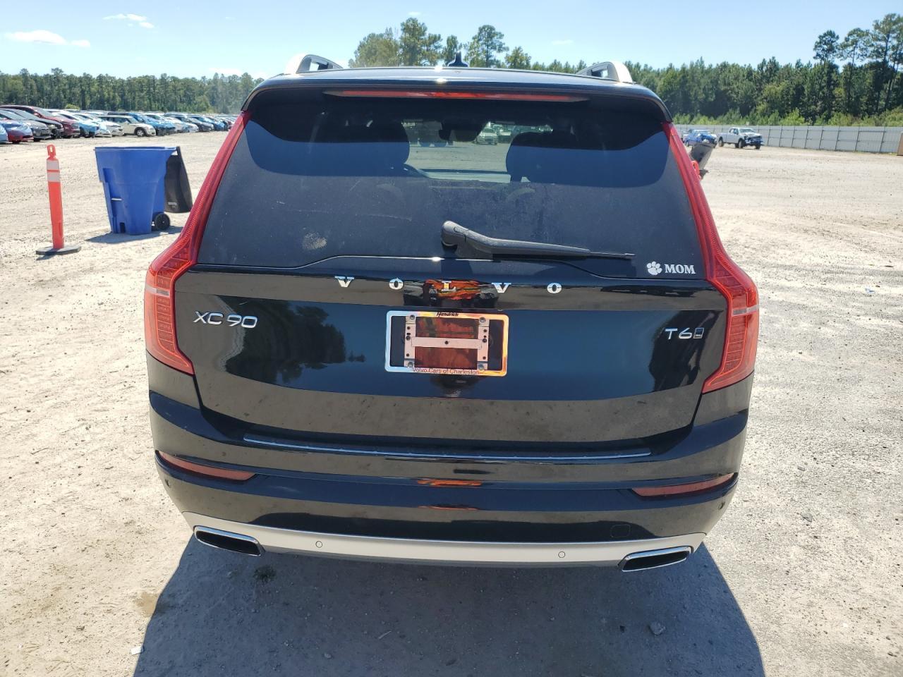 2018 VOLVO XC90