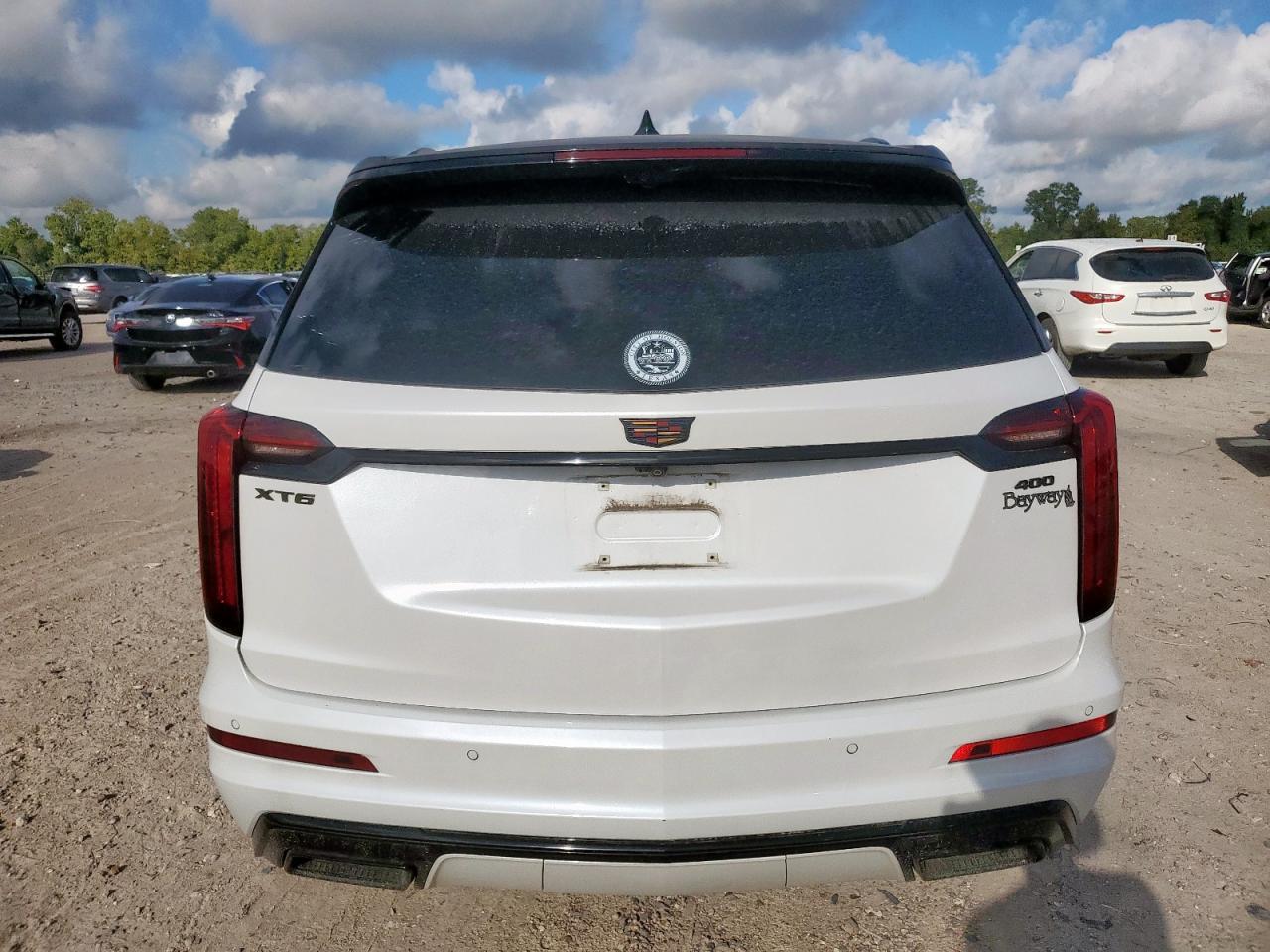 2021 CADILLAC XT6
