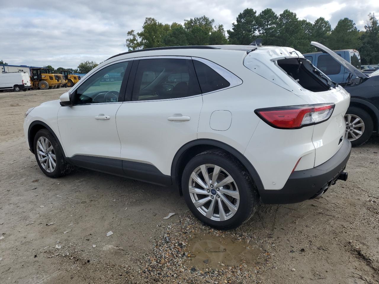 2021 FORD ESCAPE