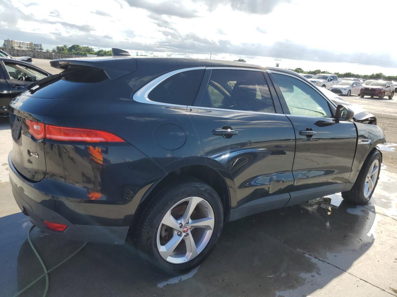 2020 JAGUAR F-Pace
