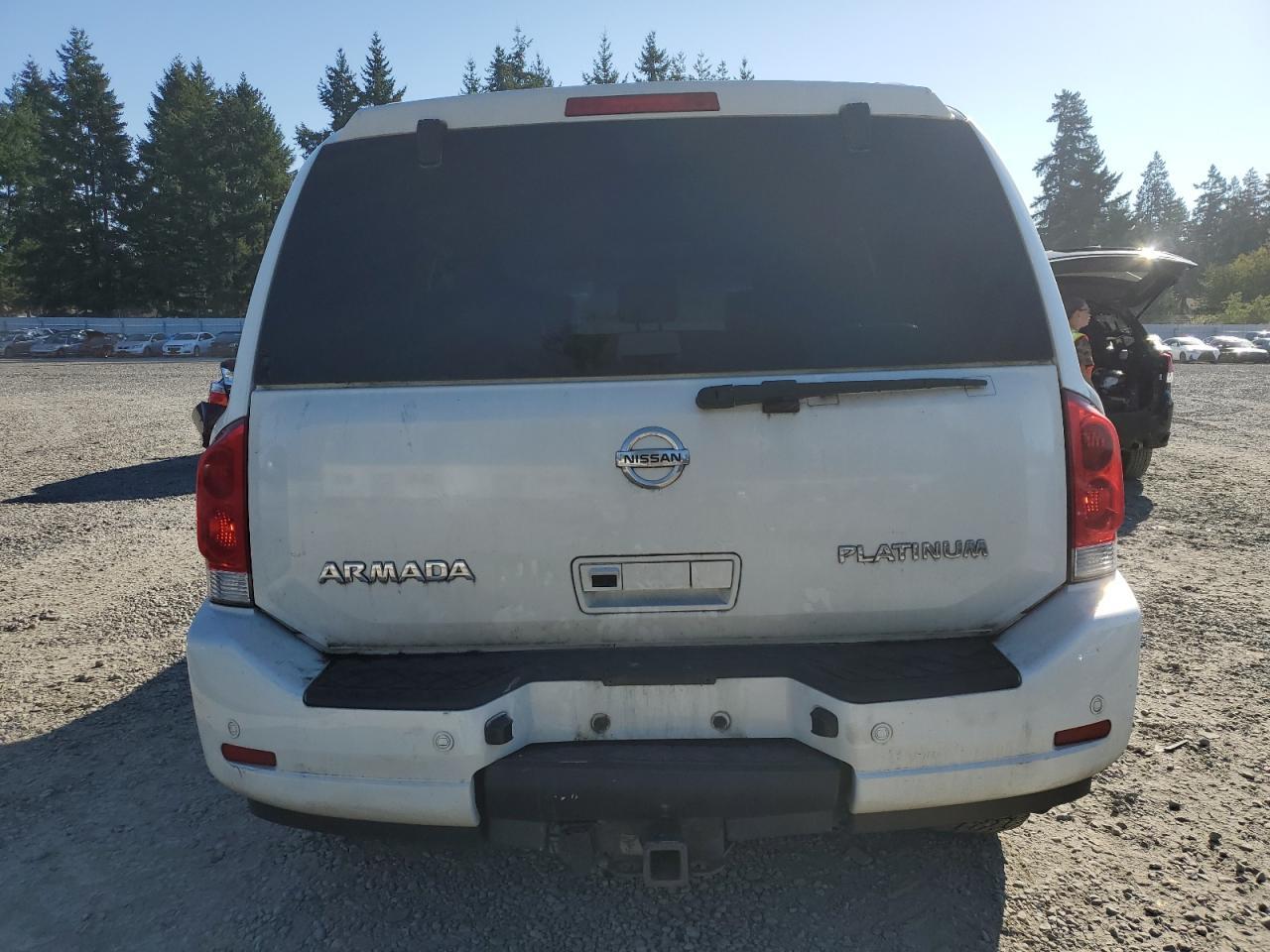 2015 NISSAN Armada