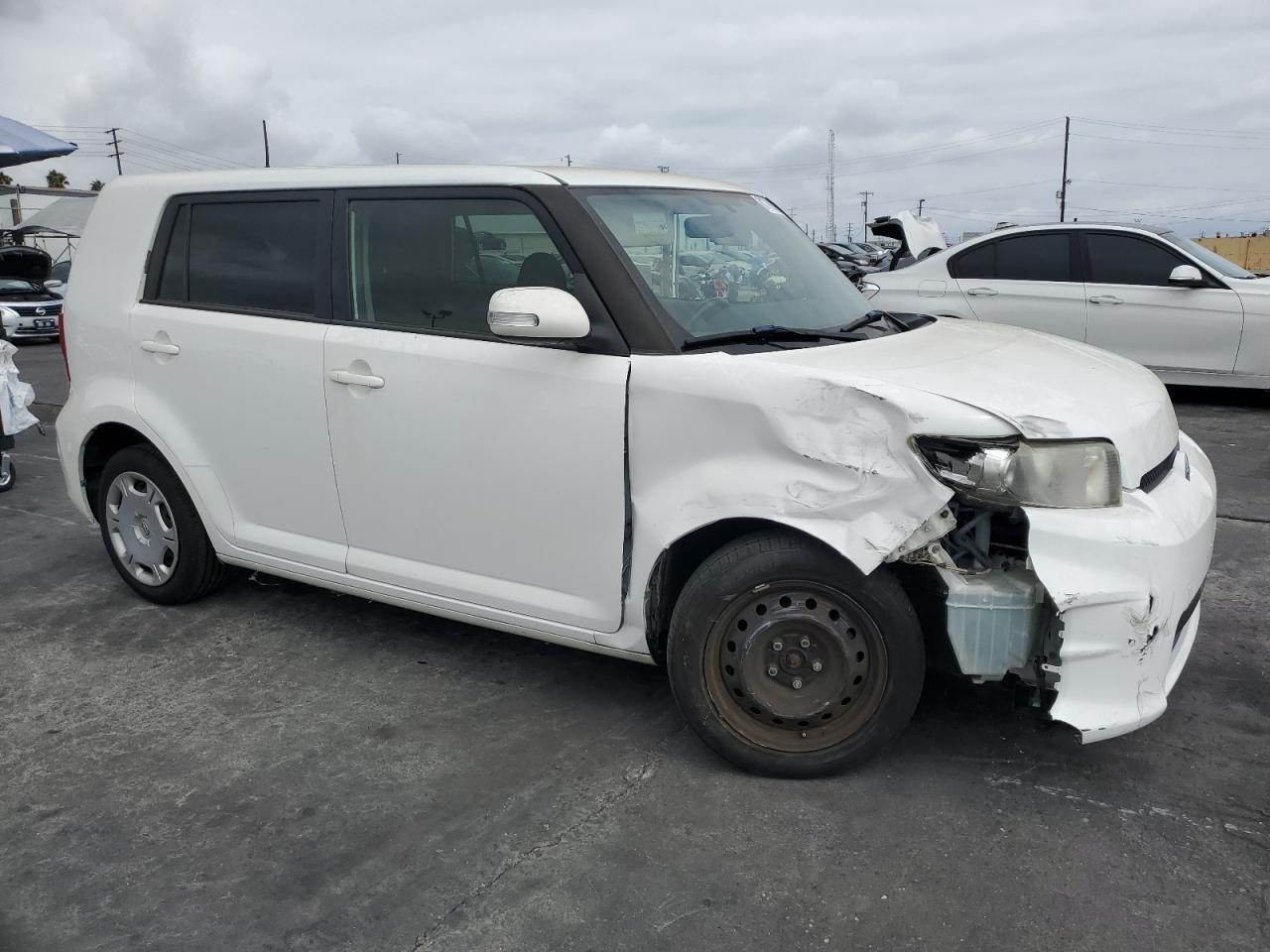 2012 TOYOTA SCION