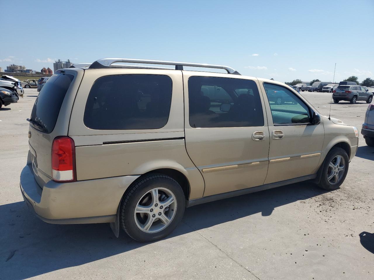 2005 CHEVROLET Uplander