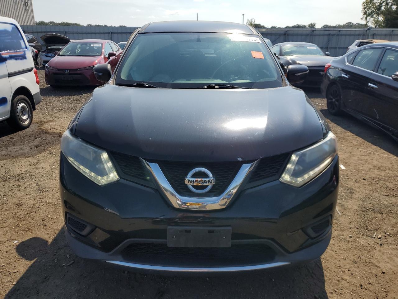 2015 NISSAN ROGUE