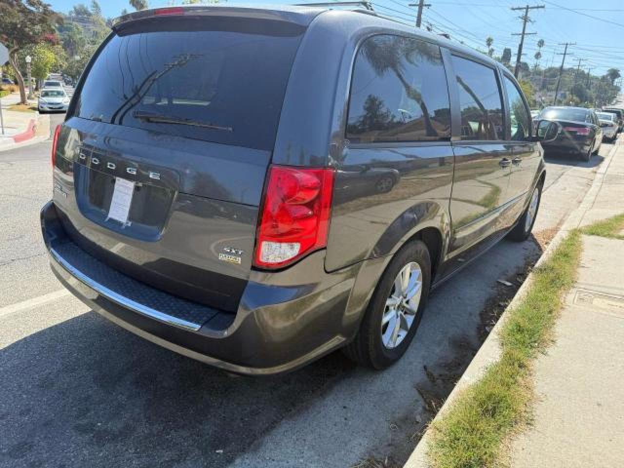 2016 DODGE GRAND CARAVAN