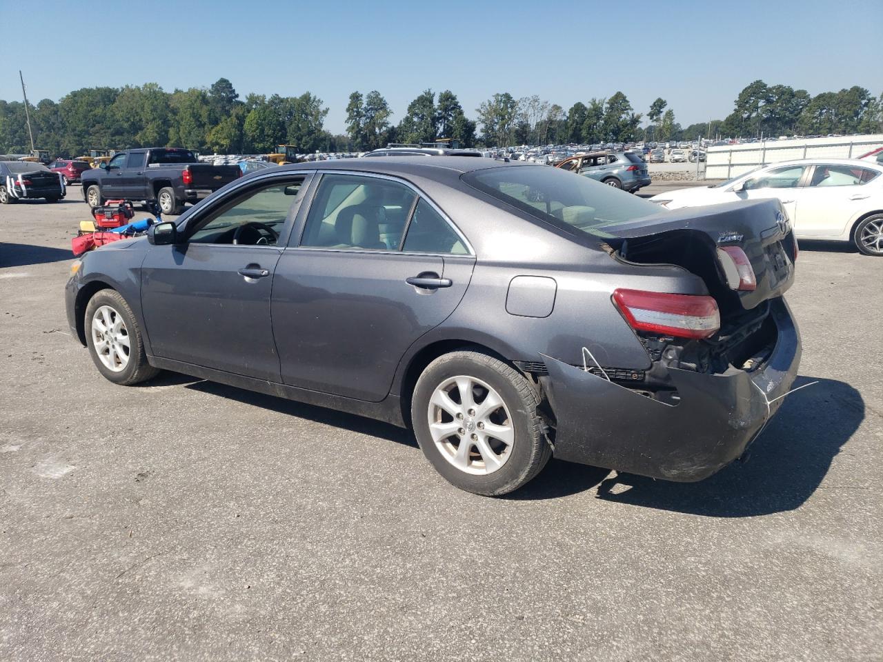 2011 TOYOTA CAMRY