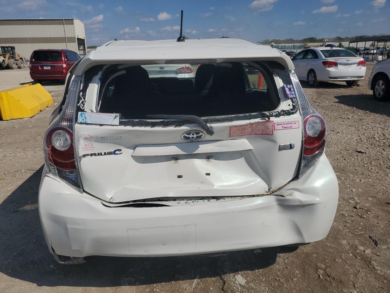 2014 TOYOTA Prius c
