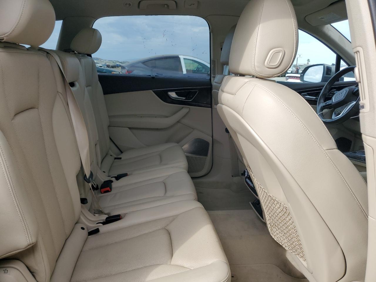 2017 AUDI Q7