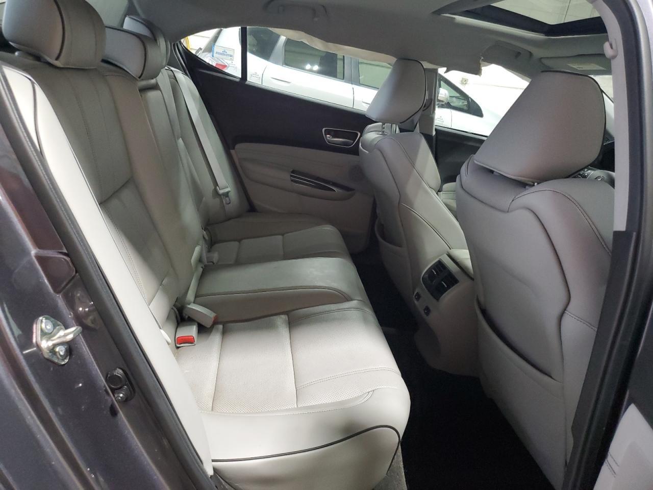 2018 ACURA TLX