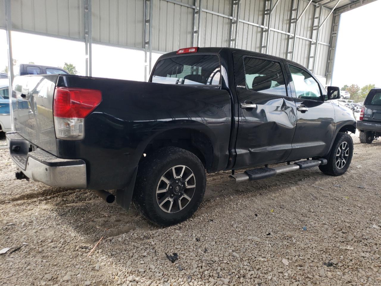 2011 TOYOTA TUNDRA