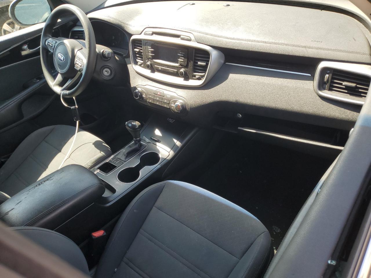 2016 KIA SORENTO