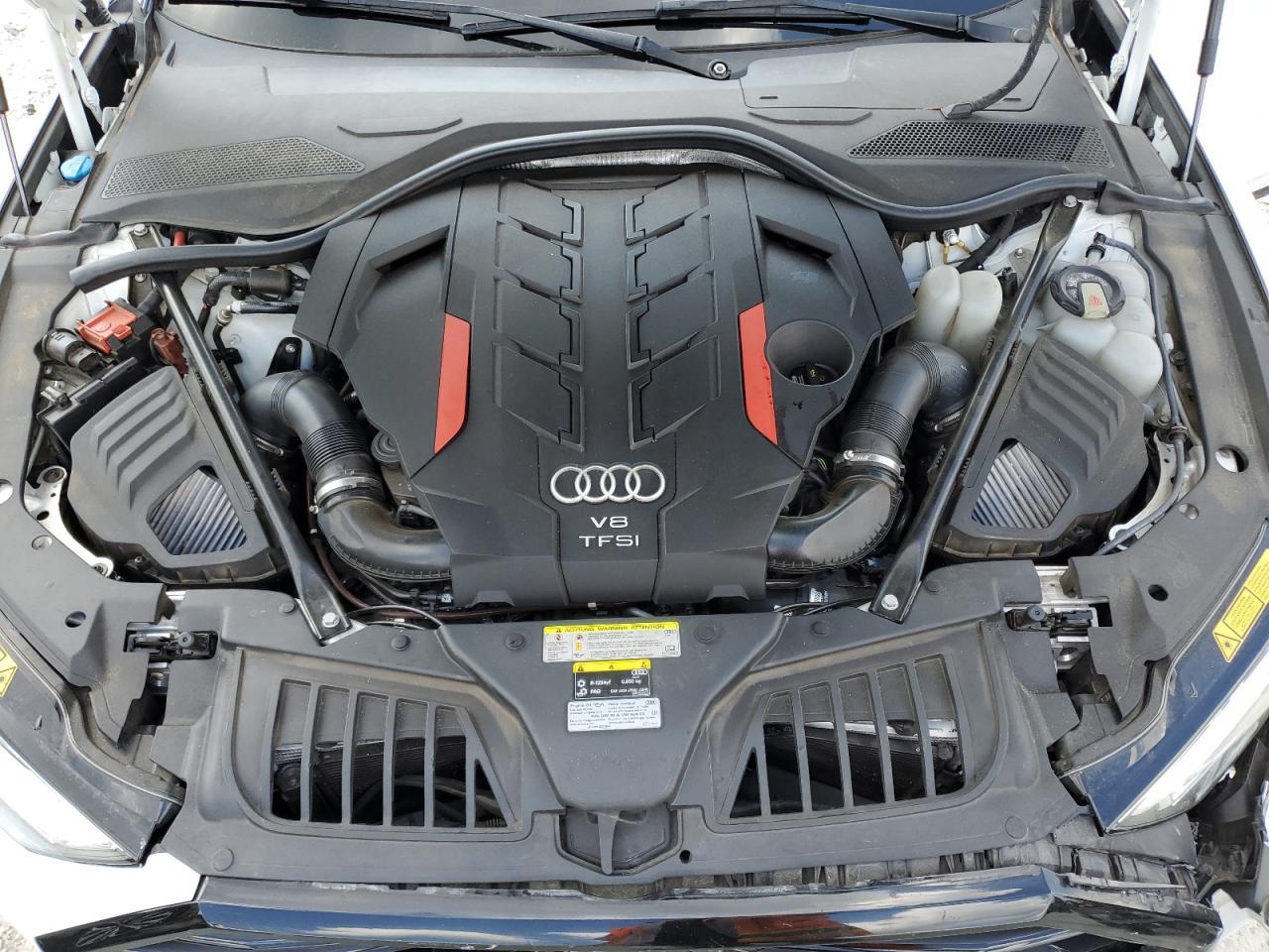 2020 AUDI S8