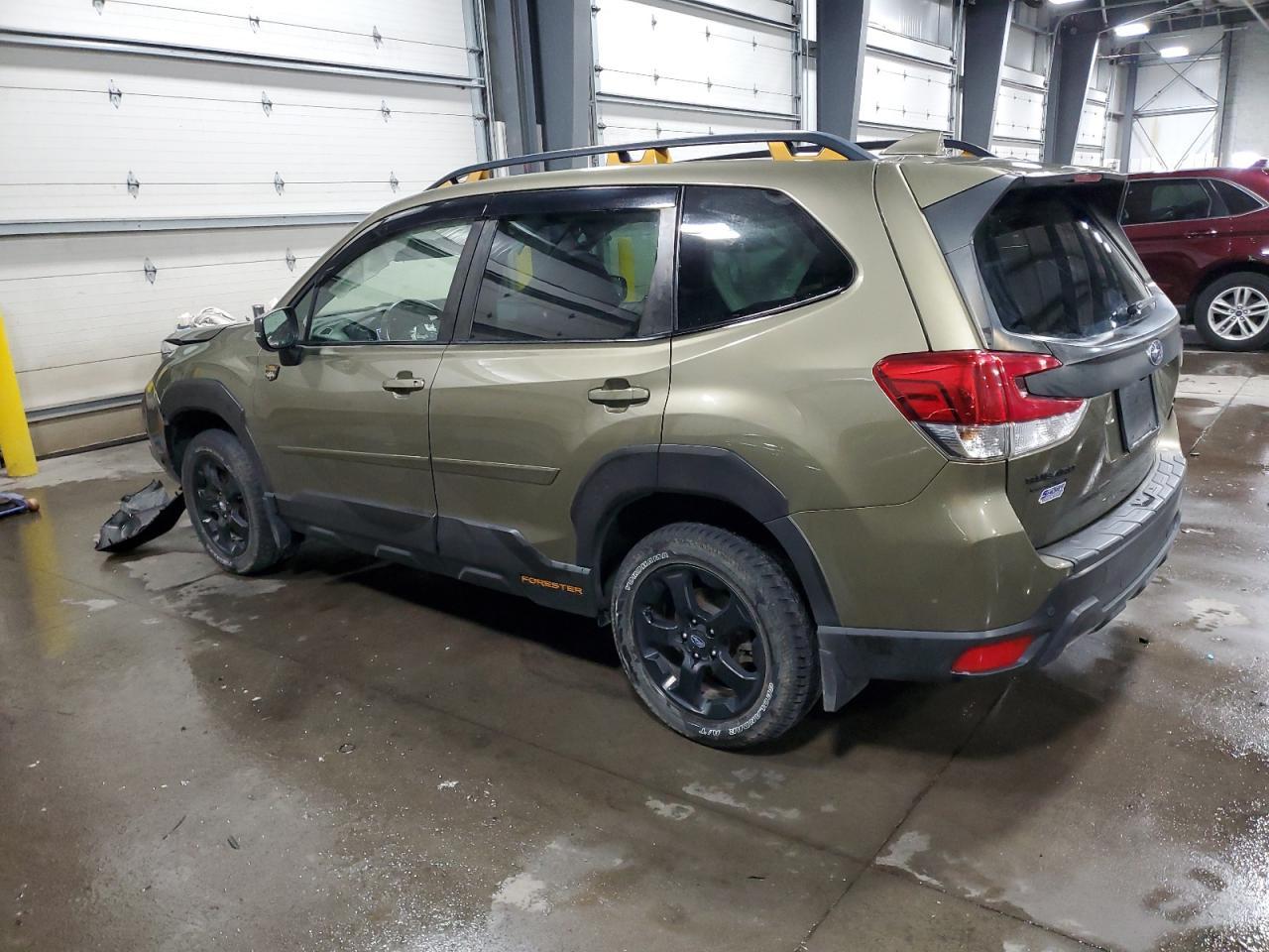 2022 SUBARU FORESTER