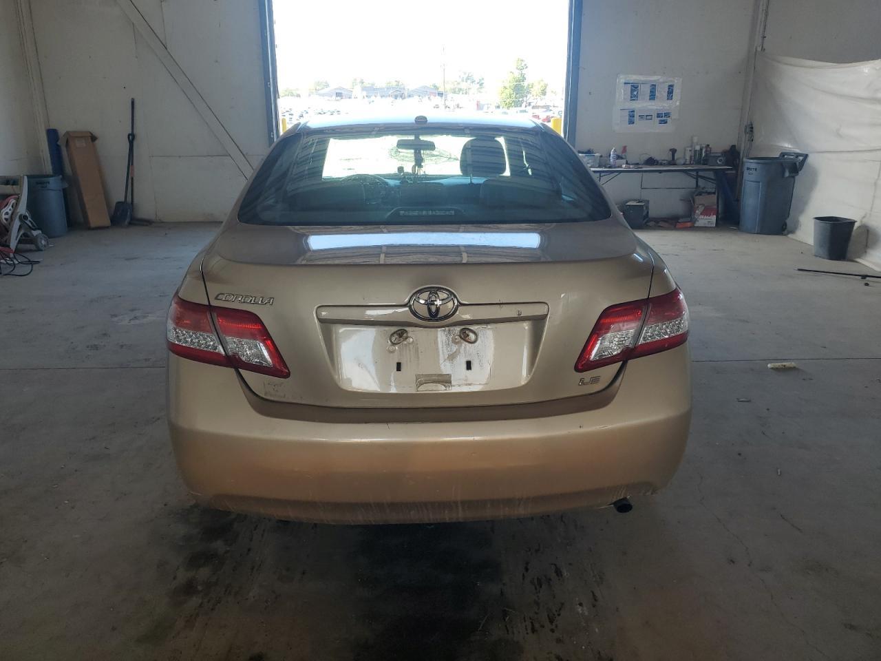2011 TOYOTA CAMRY